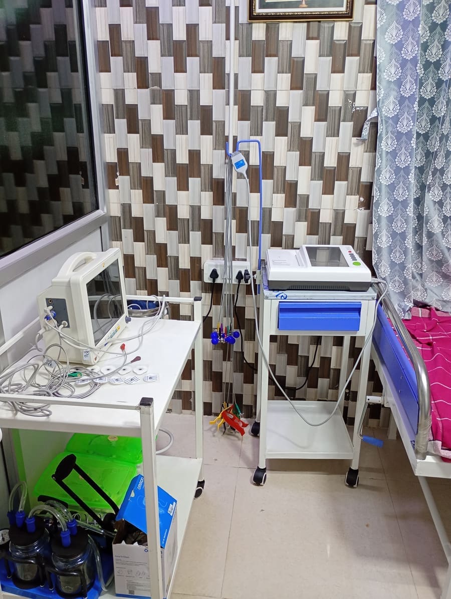 ECG and monitoring equipment at A&A Clinic
